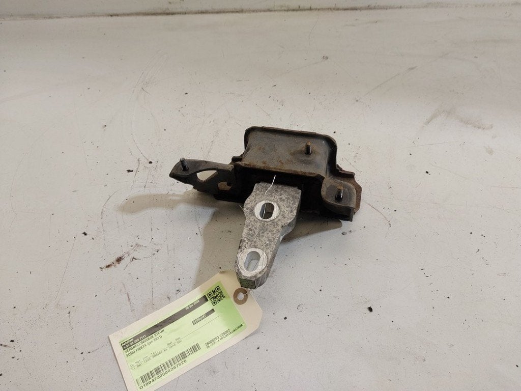 SUPPORT BOITE DE VITESSES Ford Fiesta 6 (JA8), Henry-Ford-Straße  1
50735  Köln, DE, Ford-Werke GmbH, Kunden@ford.com, Ford
