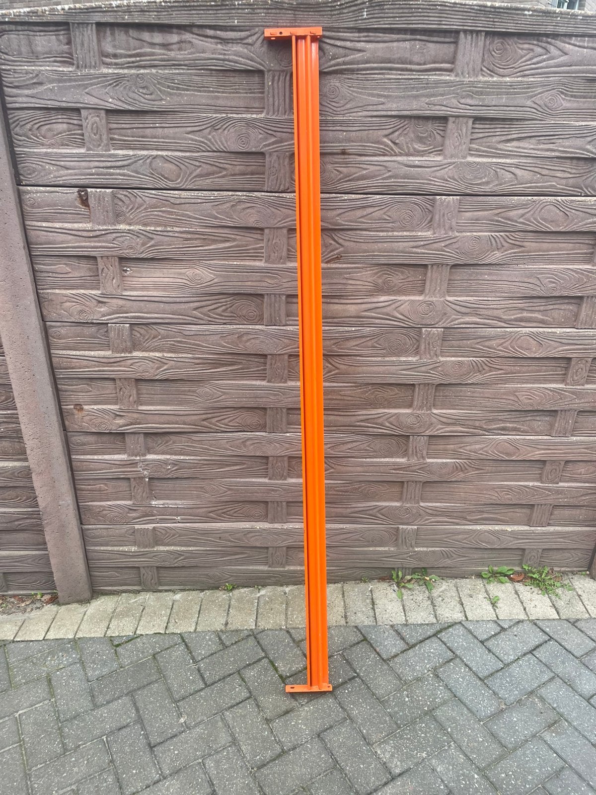 stalen bouw-/ondersteuningsprofiel, Doe-het-zelf en Bouw, Ophalen, Zo goed als nieuw