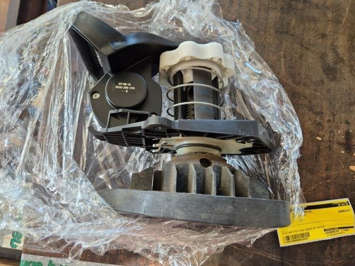Hefmechniek Reservewiel van een Renault Clio, Gebruikt, -, Renault, -