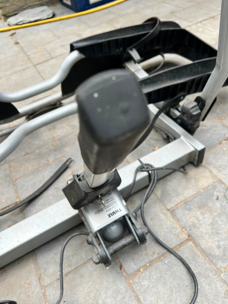 thule fietsdrager, Ophalen, Zo goed als nieuw, Brede banden, 2 fietsen