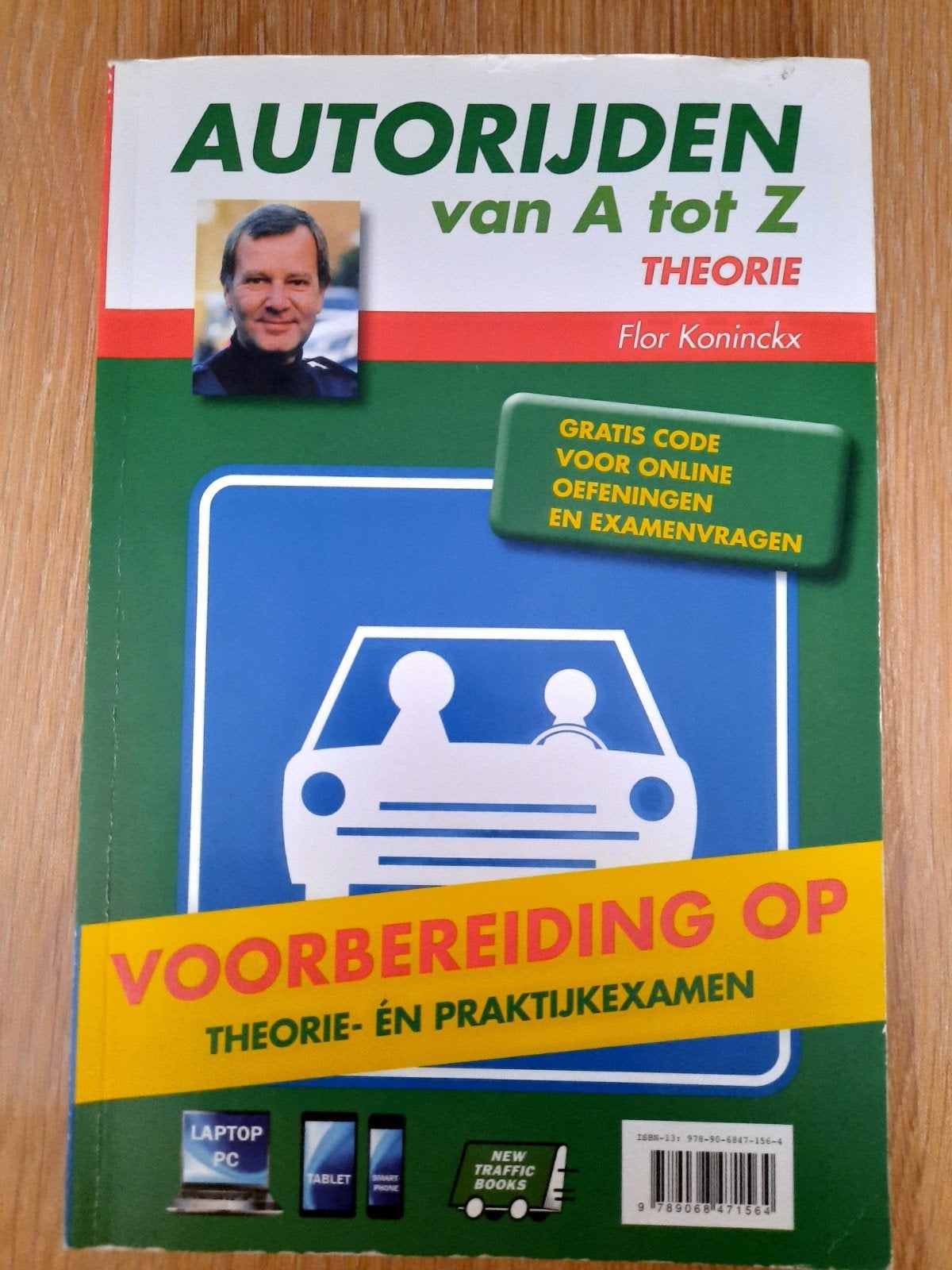 Autorijden van A tot Z theorie & praktijk leerboek, Boeken, Ophalen of Verzenden, Gelezen, Flor Koninckx
