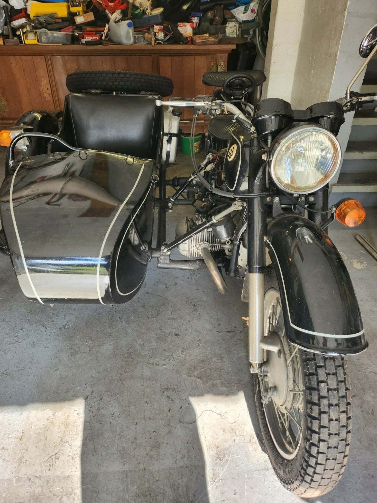 sidecar Dnepr MT16 650cc, Motos, Occasion, 2 cylindres, Permis Moto A2 minimum, 650 cm³