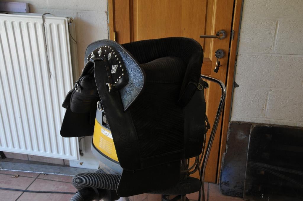 selle zaldi de dressage ou confort 17,5, Enlèvement, Dressage