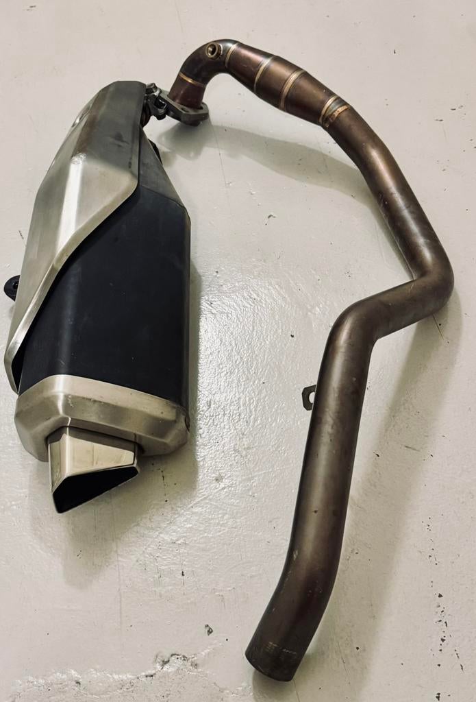 Échappement complet d’origine XADV 750, Particulier