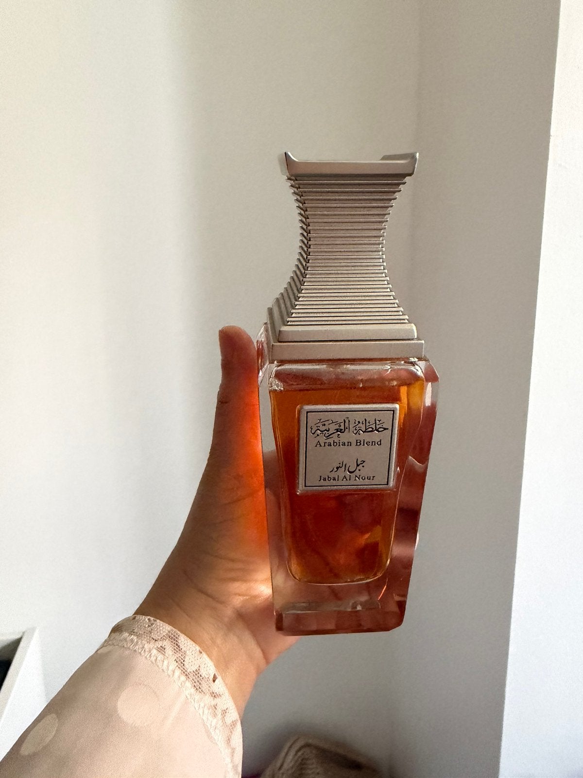 Arabian oud Jabal AL nour nicheparfum, Ophalen of Verzenden, Zo goed als nieuw