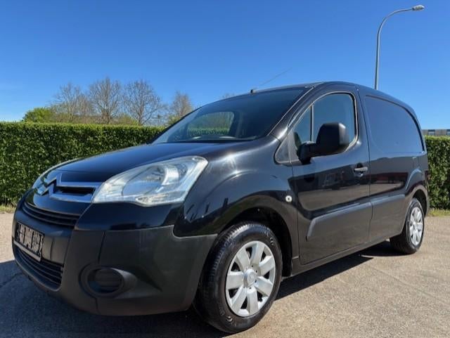 Berlingo 1.6HDI*90PK*4/2012*AIRCO/3ZIT/TREKHAAK/EURO5, Auto's, Citroën, Bedrijf, Te koop, Berlingo, ABS, Airbags, Airconditioning