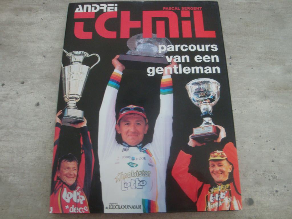 ANDREI TCHMIL PARCOURS VAN EEN GENTLEMAN, Ophalen of Verzenden, Gelezen