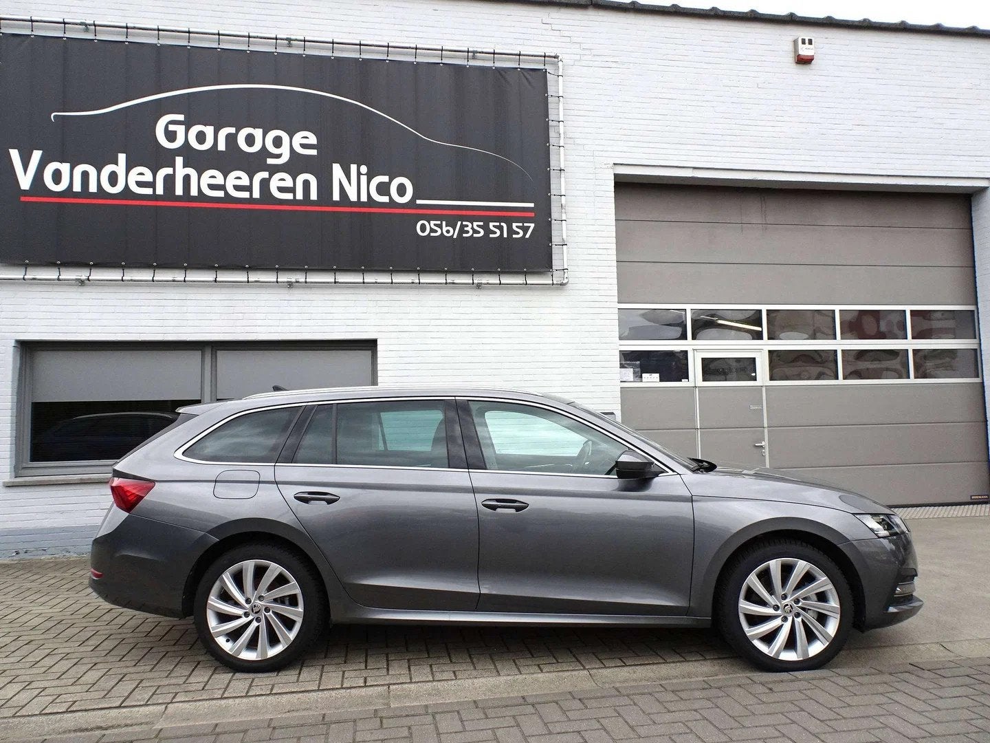 Skoda Octavia 1.4TSi iV PHEV Ambition CARPLAY,ADAPT. CRUISE,, Auto's, Automaat, Stof, Gebruikt, 4 cilinders