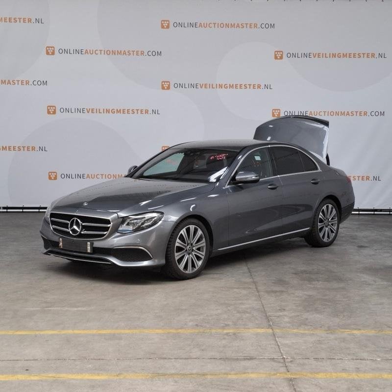 Personenauto, Mercedes-Benz, E-Klasse 220D 4Matic, Autos, Mercedes-Benz, Entreprise, Autres modèles, Autres carburants, Autre carrosserie