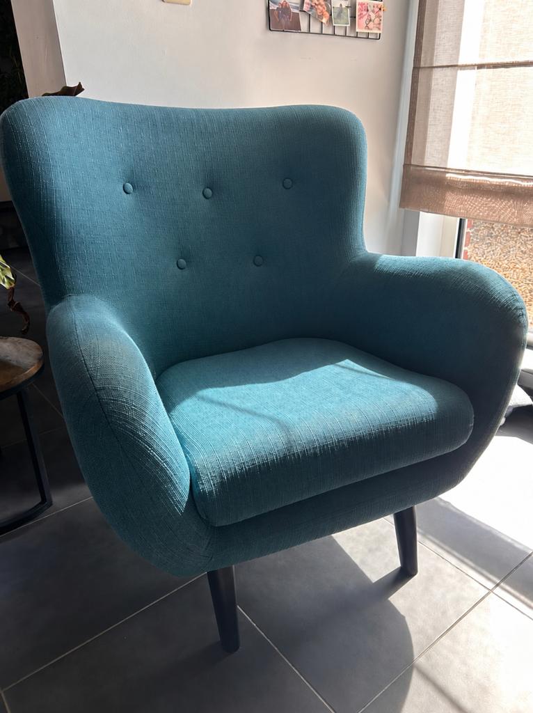 Petrolblauwe oorfauteuil – Scandinavische stijl, Huis en Inrichting, Ophalen, Zo goed als nieuw