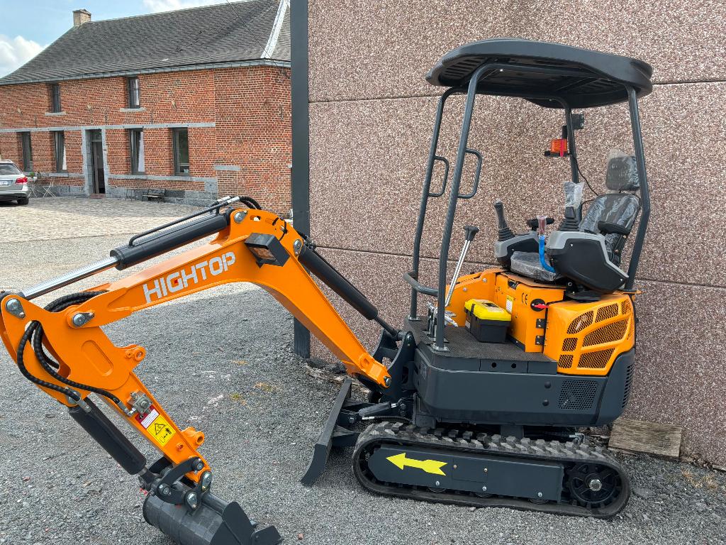 Mini pelle ht15 kubota, Articles professionnels, Machines & Construction | Grues & Excavatrices, Enlèvement ou Envoi