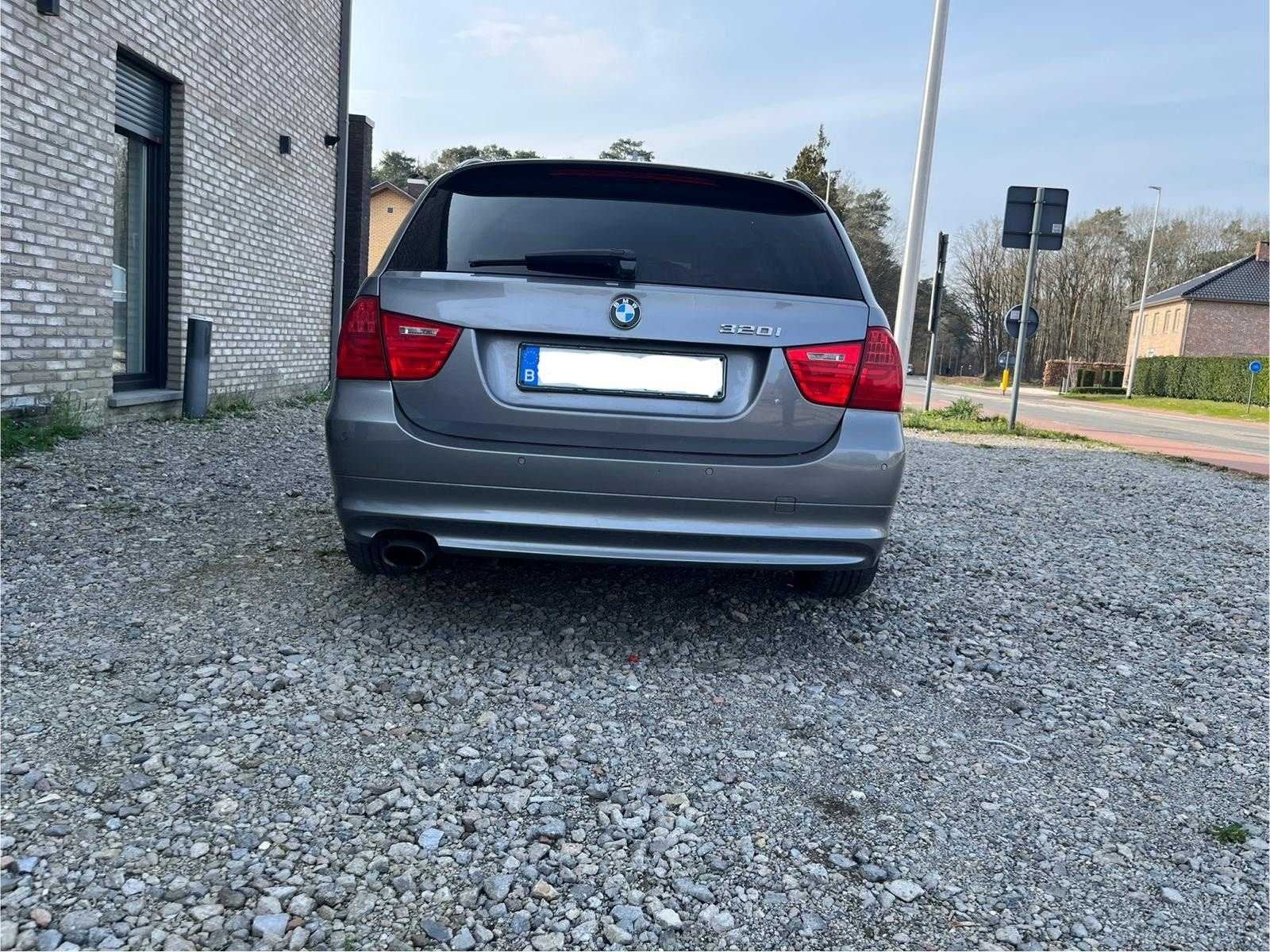 BMW 320I Voiture de tourisme 2009, Autos, Achat, Entreprise, Autre carrosserie, Automatique