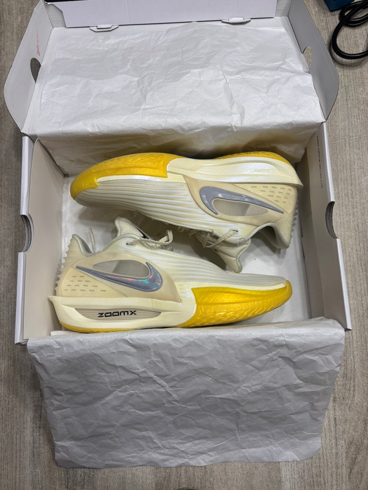 Basketbal schoenen gt cut 3 turbo, Sports & Fitness, Basket, Enlèvement ou Envoi, Comme neuf, Chaussures