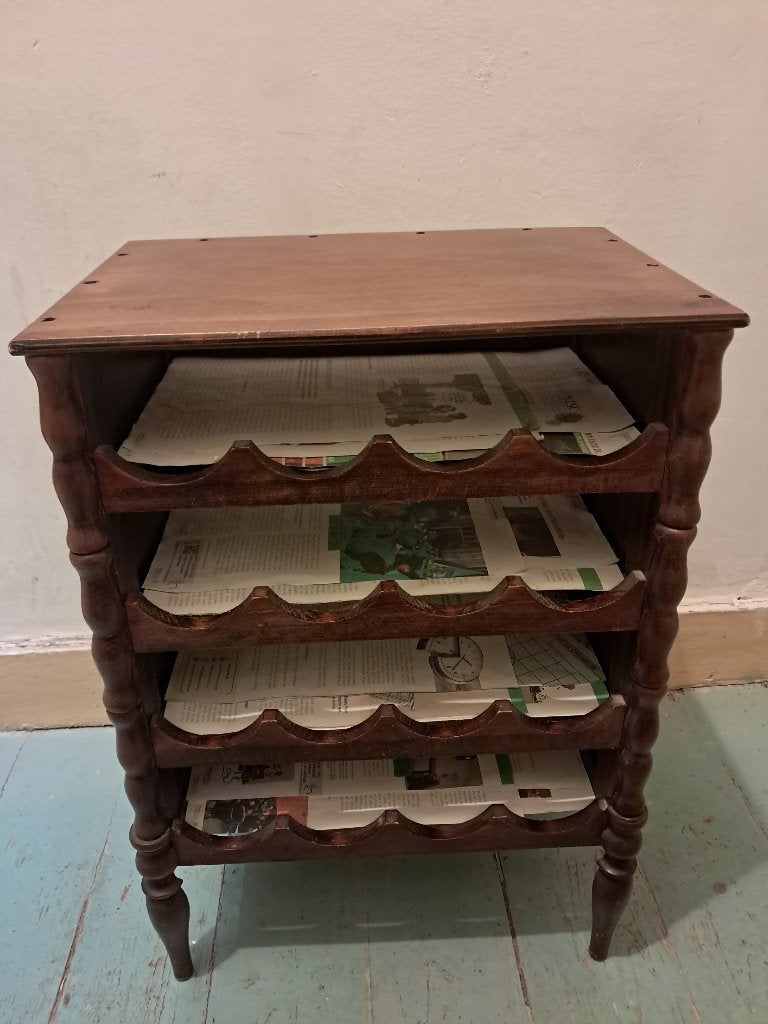 Étagère pour 16 bouteilles et table en bois - Rarissime., Enlèvement, Utilisé, Bois, 15 à 25 bouteilles
