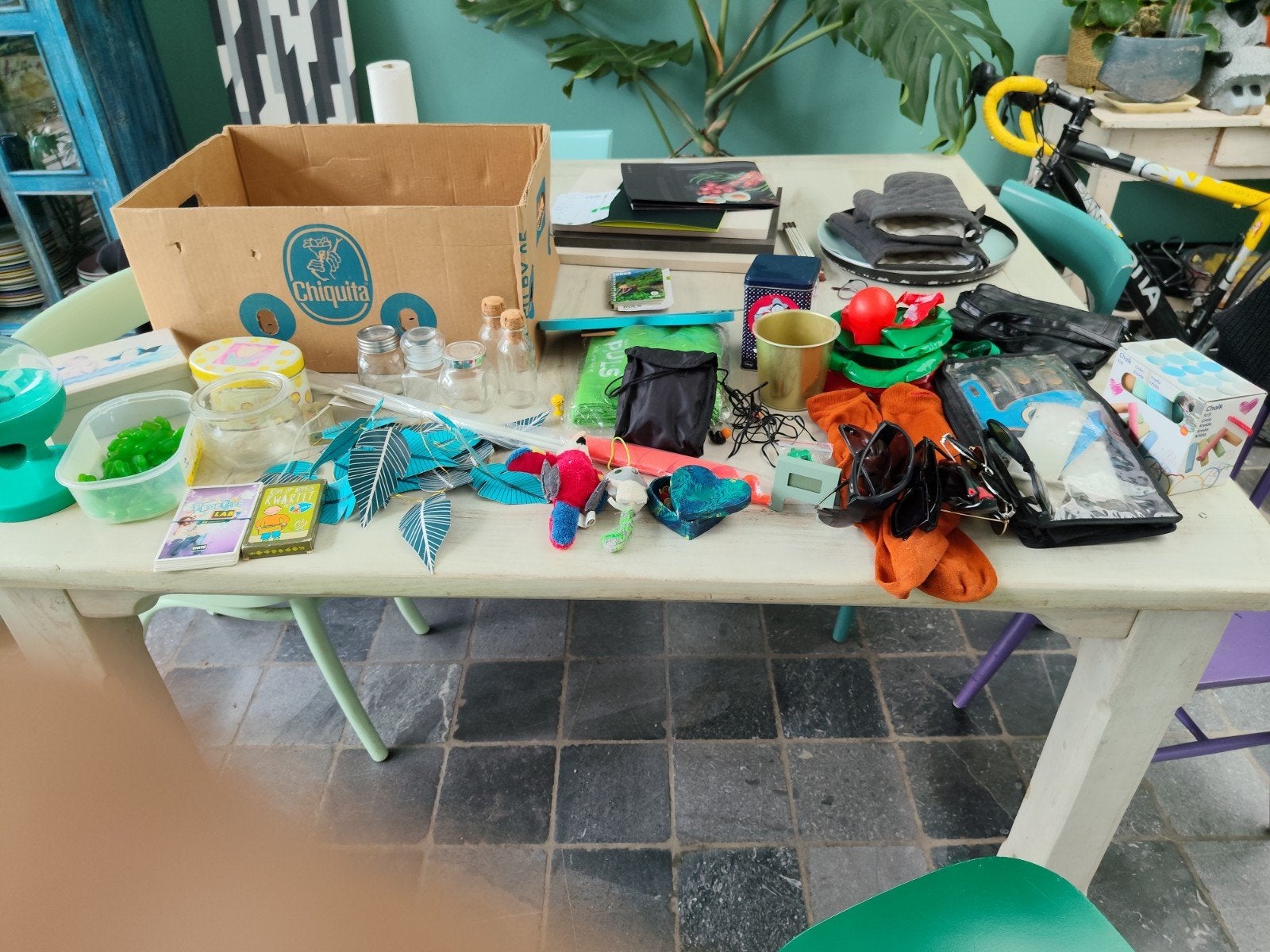 diverse rommelmarktspulletjes, schoencadeautjes, grabbelton,, Diversen, Rommelmarktspullen, Ophalen of Verzenden
