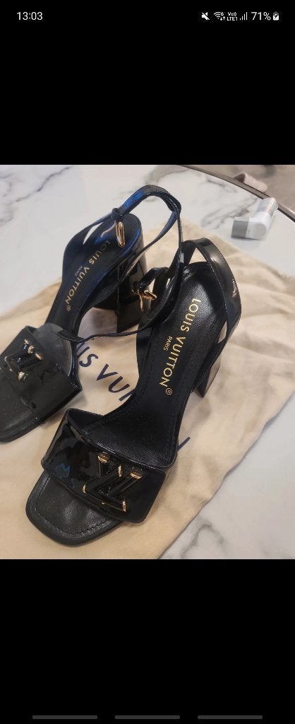Chaussures de luxe, Vêtements | Femmes, Chaussures, Chaussures à haut talons, Enlèvement, Porté, Louis vuitton