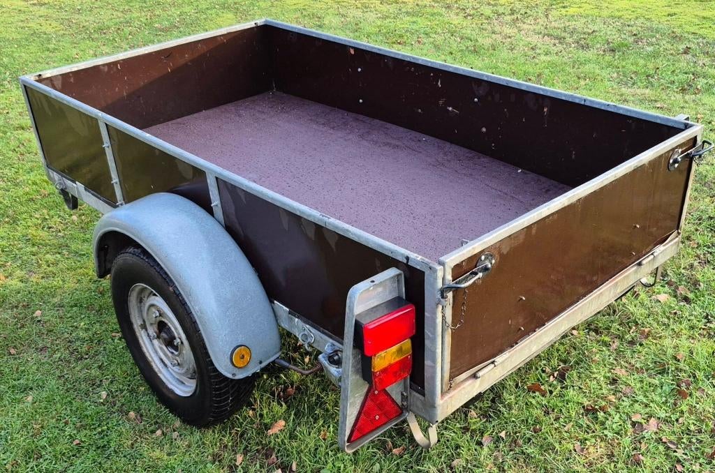Aanhangwagen 750 kg - nieuw laadvloeroppervlak 220 x 110 cm, Auto's, Particulier, Te koop