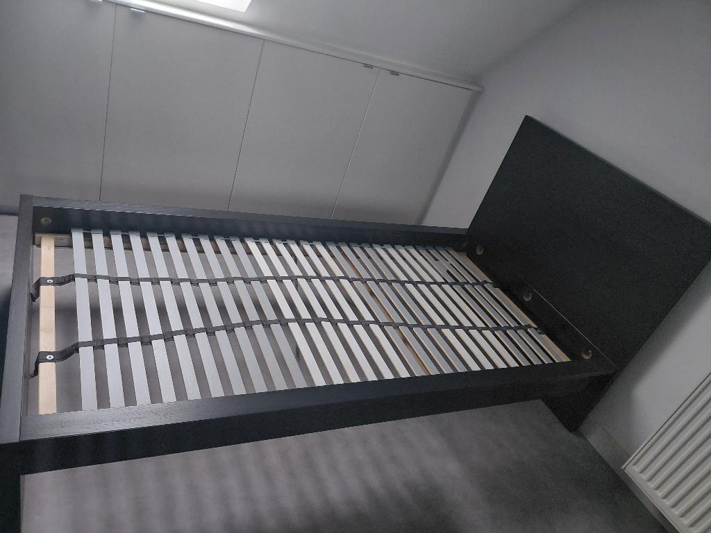 eenpersoonsbed Malm met lattenbodem, Huis en Inrichting, Slaapkamer | Bedden, Ophalen, 90 cm, Eenpersoons, Zwart