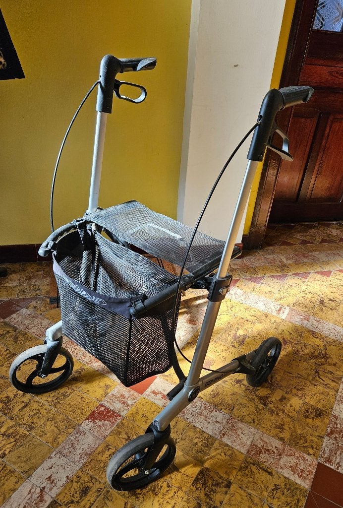 Rollator Gemino 20 lichtgewicht, Diversen, Ophalen, Lichtgewicht, Gebruikt