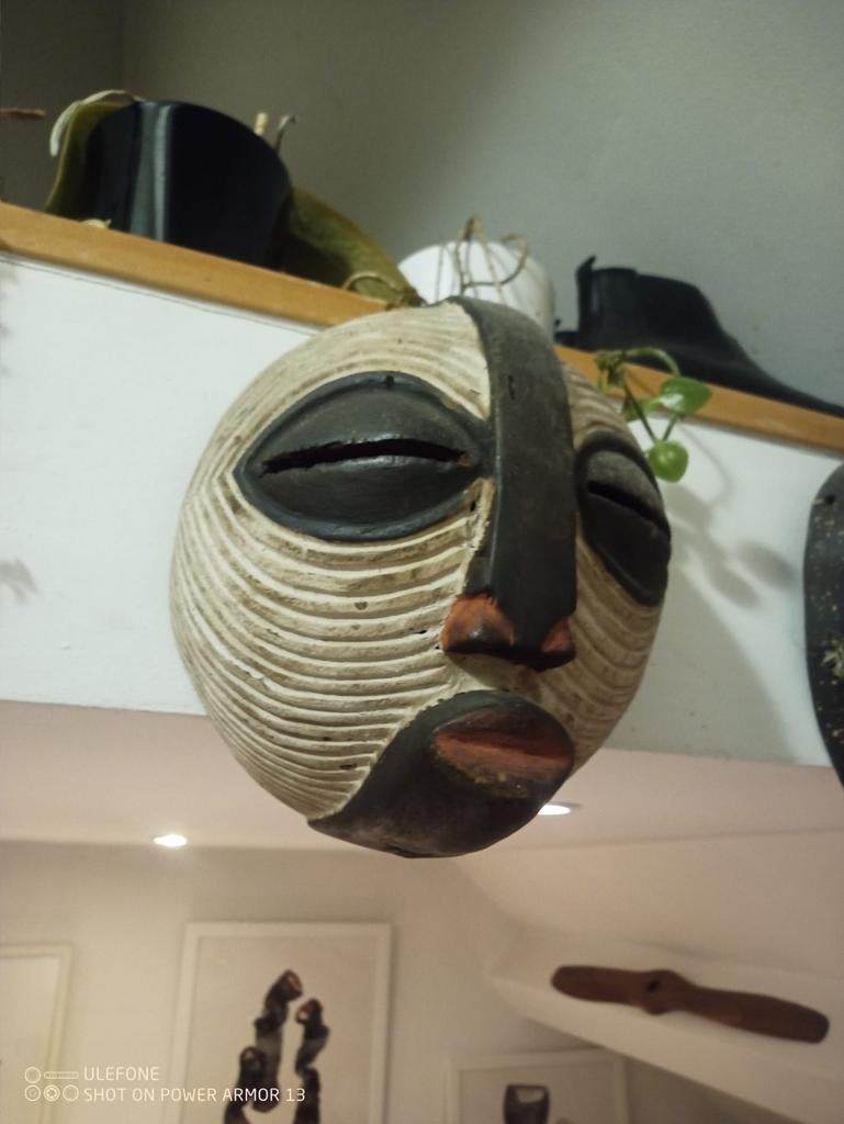 Masque africain Luba – style ethnique, Ophalen