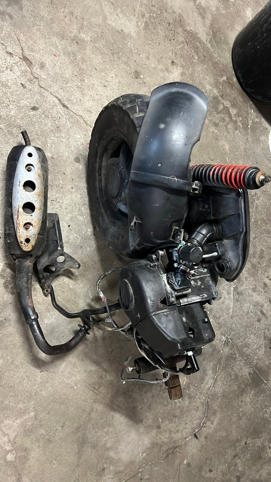 Gilera Stalker/ Typhoon 50cc 2takt blok, Fietsen en Brommers, Brommeronderdelen | Scooters, Zo goed als nieuw, Blok, Ophalen