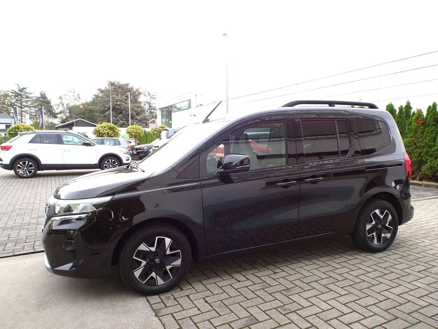 Nissan Townstar 1.3 DIG-T 5pl. Tekna CARPLAY,CAMERA 360,KE, Auto's, Gebruikt, 4 cilinders, 5 deurs, 154 g/km
