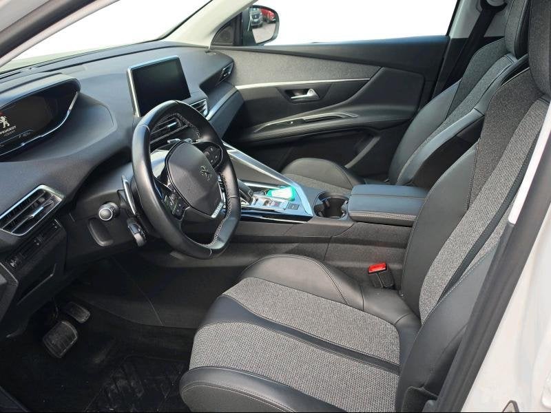 Peugeot 3008 Allure 1.2i 130pk automaat - PDC 360 - Camera -, Auto's, Peugeot, Automaat, Euro 6, 1199 cc, Wit