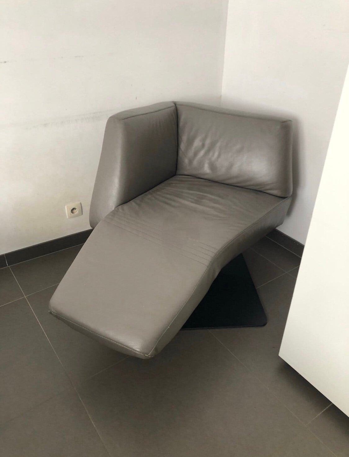 Lederen fauteuil, Enlèvement, Comme neuf