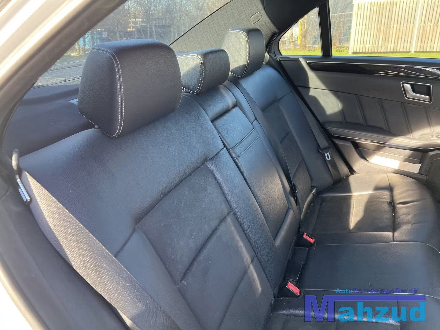 MERCEDES E KLASSE W212 Zwart leer interieur 2009-2013, Gebruikt, Mercedes-Benz AG, Mercedes-Benz, Mercedesstrasse 120
70372  Stuttgart, DE