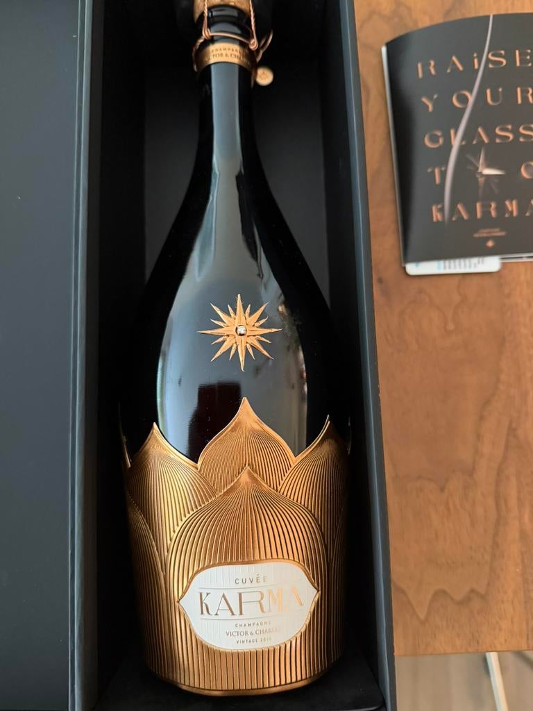 Cuvée KARMA – Victor & Charles Champagne – Diamond Edition, Verzamelen, Wijnen, Ophalen, Zo goed als nieuw, Champagne