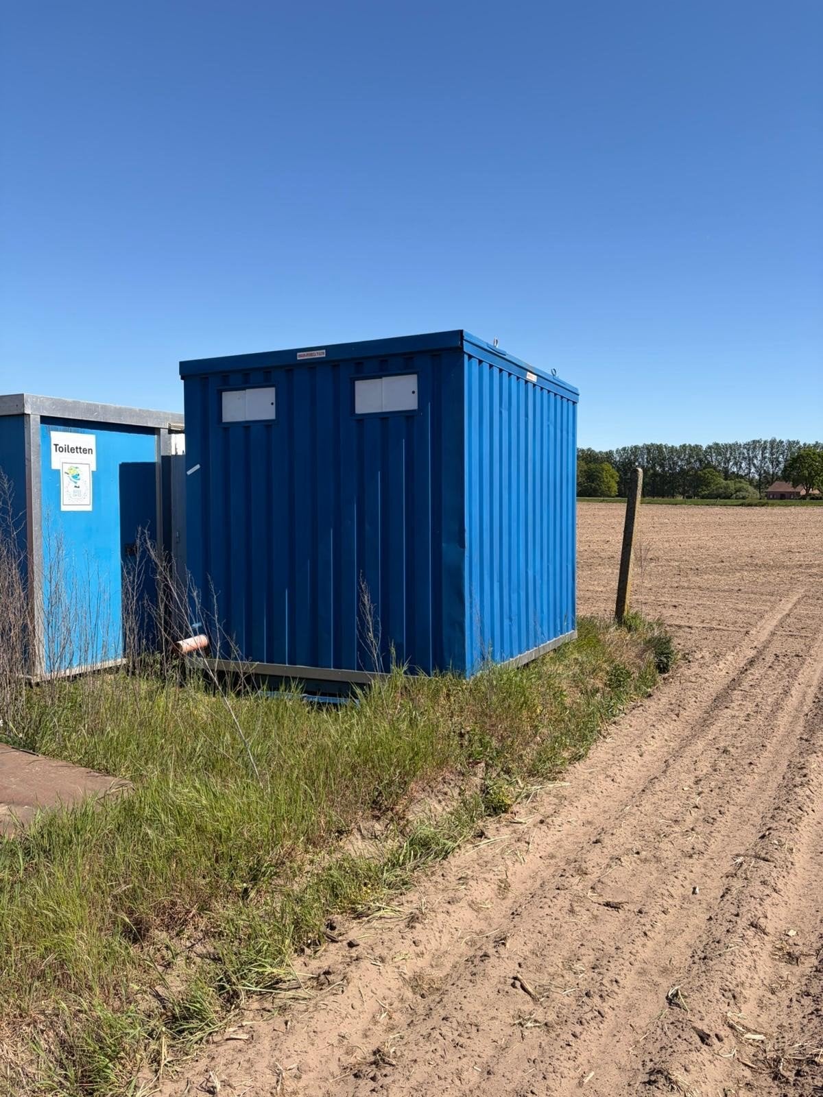 Wc container, toilet unit met heftruck verplaatsbaar, Zakelijke goederen, Machines en Bouw | Keten en Containers, Ophalen