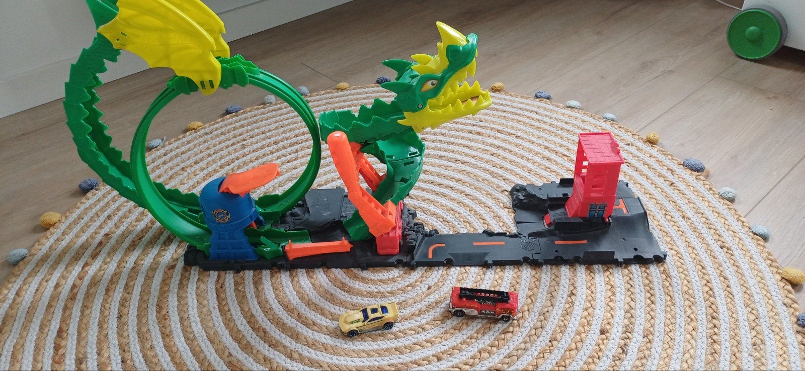 Hot Wheels draak, Ophalen, Zo goed als nieuw, Hot Wheels