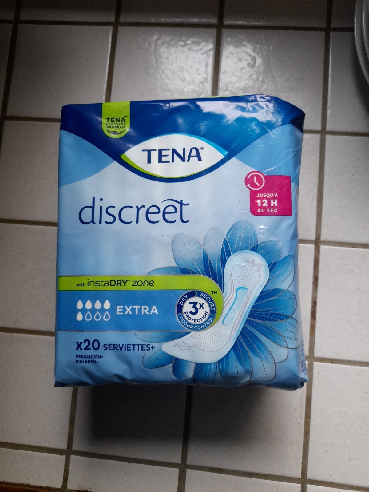 Protège-slips, Tena discrete, extra, 10 paquets, Enlèvement ou Envoi, Neuf