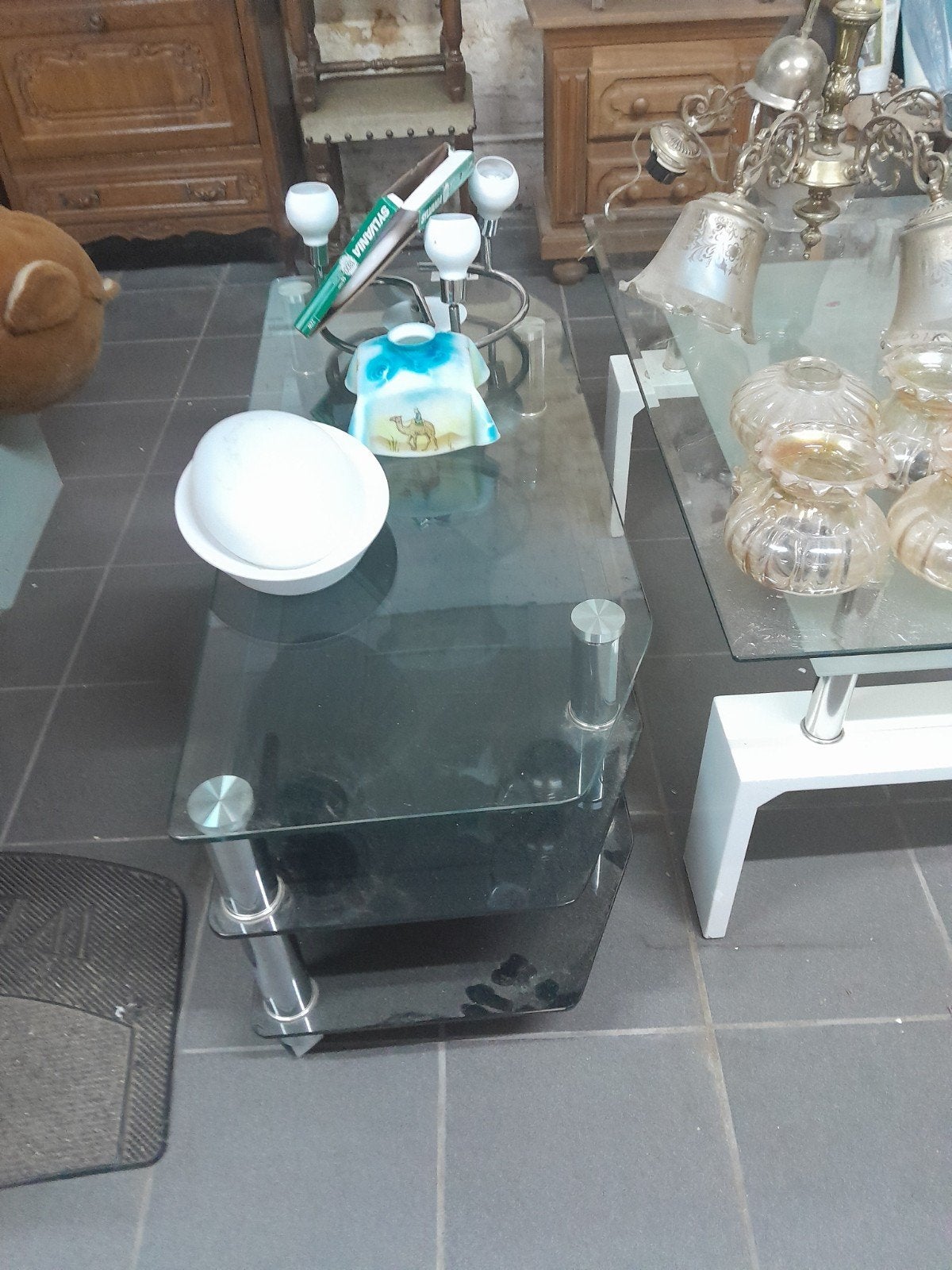 Table de salon, Enlèvement