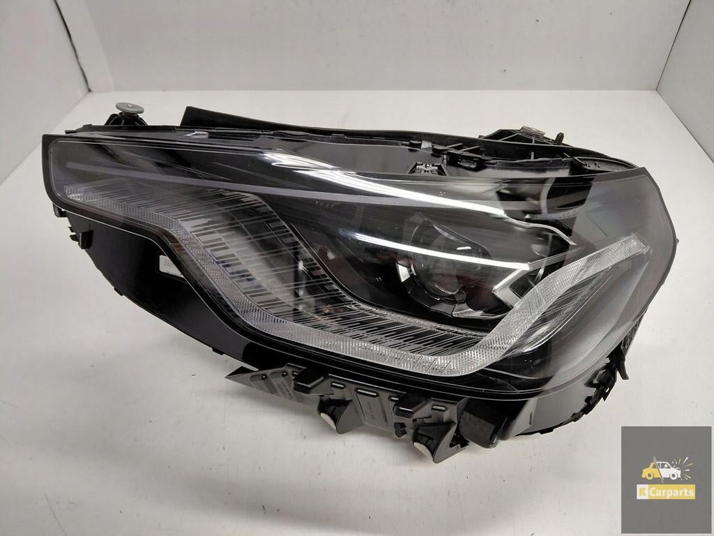 5A3DC85, BMW G42 Full Led Adaptive Schaduwlamp links, Auto-onderdelen, Petuelring 130
80788  Munich, DE, Gebruikt, Info@bmw.de