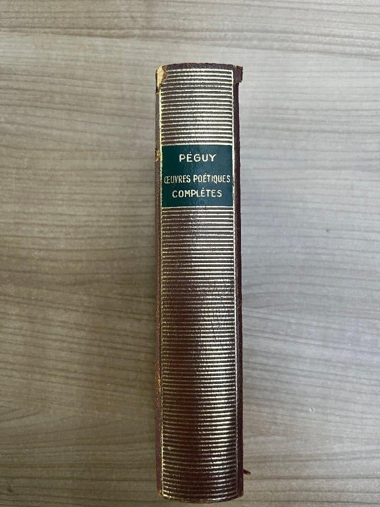 LA PLEIADE - PEGUY - OEUVRES POETIQUES COMPLETES - 1948, Boeken, Literatuur, Gelezen, Europa overig, CHARLES PEGUY, Ophalen of Verzenden