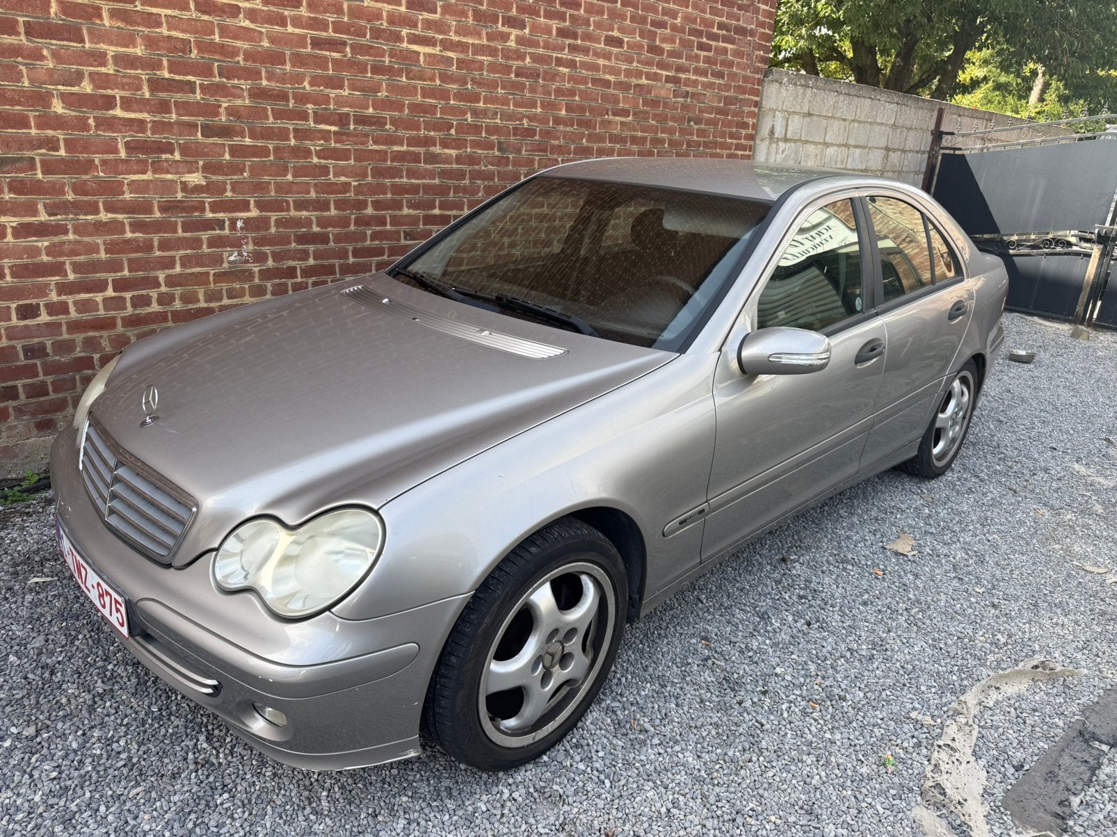 Mercedes c200cdi 229000km ct valable, Autos, Mercedes-Benz, Argent ou Gris, Achat, Particulier, Euro 4