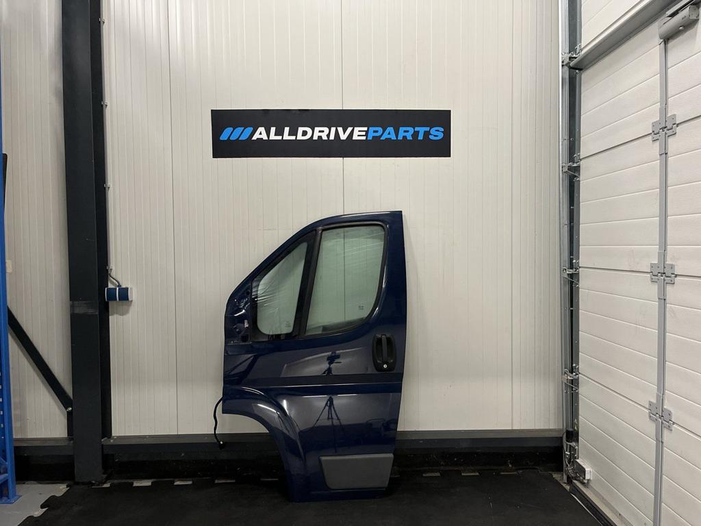 Fiat Ducato Voorportier links blauw 1394068080, Autos : Pièces & Accessoires, Carrosserie & Tôlerie, Porte, Avant, Gauche, Utilisé