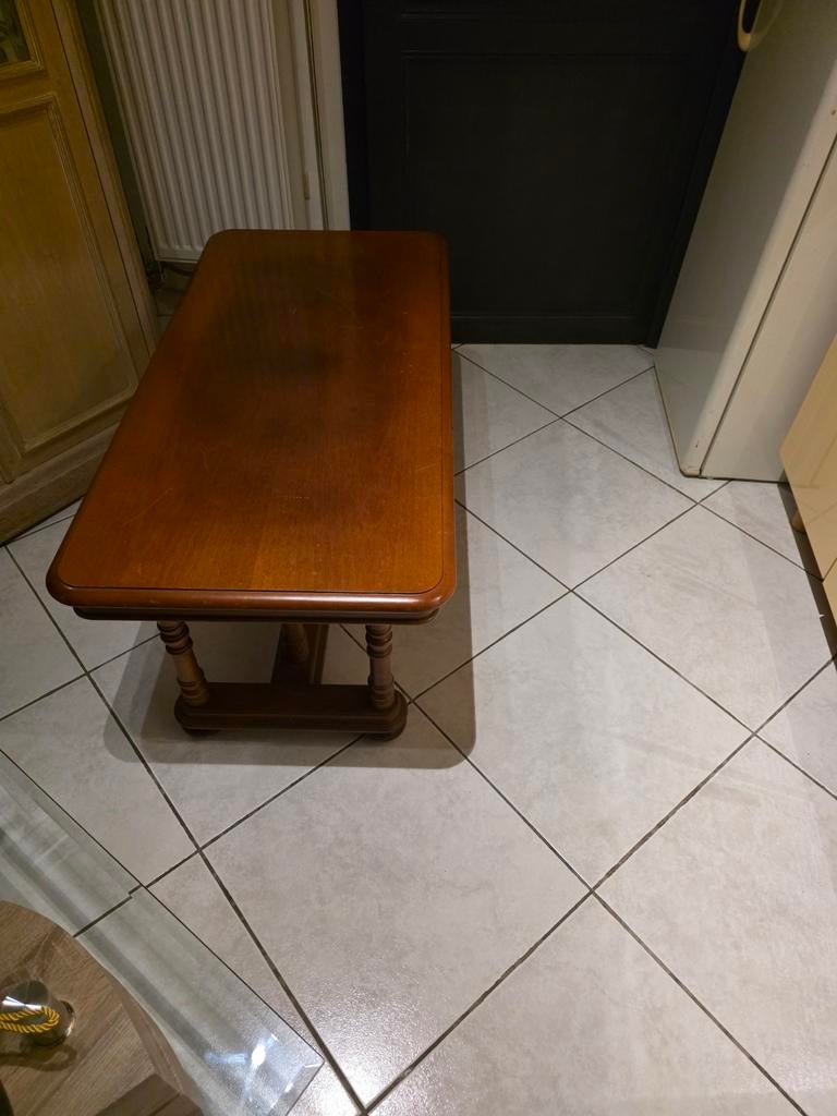 Table de salon 60euro à discuter, Ophalen