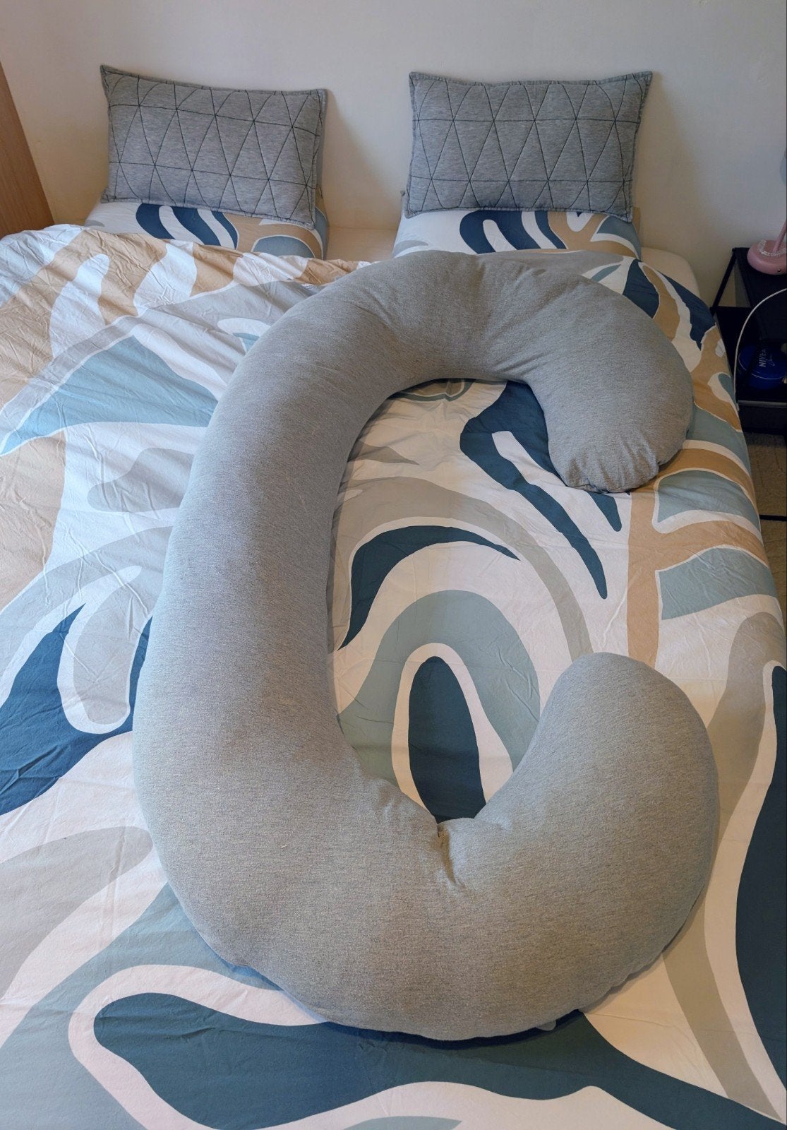 Coussin de maternité Ella XXL en forme de C, Enfants & Bébés, Enlèvement, Comme neuf