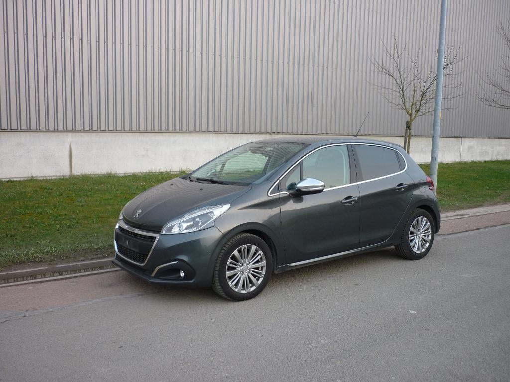 208 1.2i Automatic, camera, Navi, !!! Garantie !!!, Automaat, Stof, Euro 6, Bedrijf