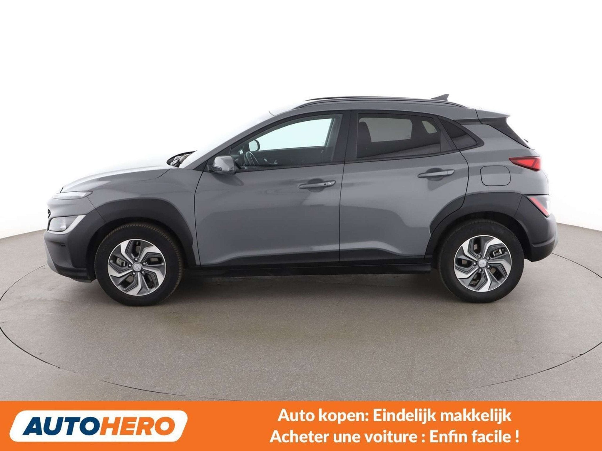 Hyundai KONA 1.6 Hybrid Business 2WD (automatique), Autos, Hyundai, Argent ou Gris, Achat, Euro 6, Noir