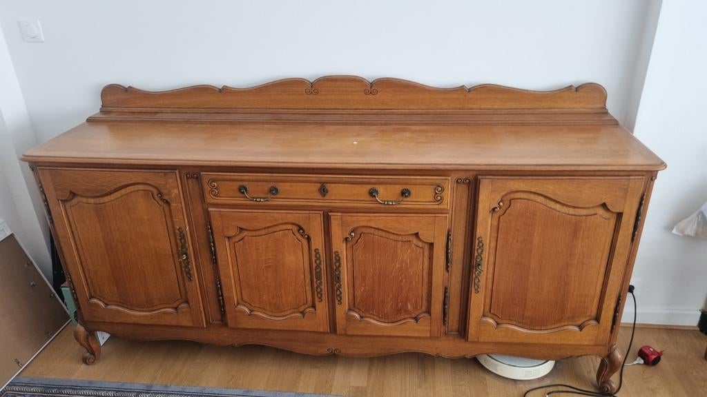 Buffet en chêne massif style ancien - Très bon état, Avec tiroir(s), 200 cm ou plus, Comme neuf, Enlèvement