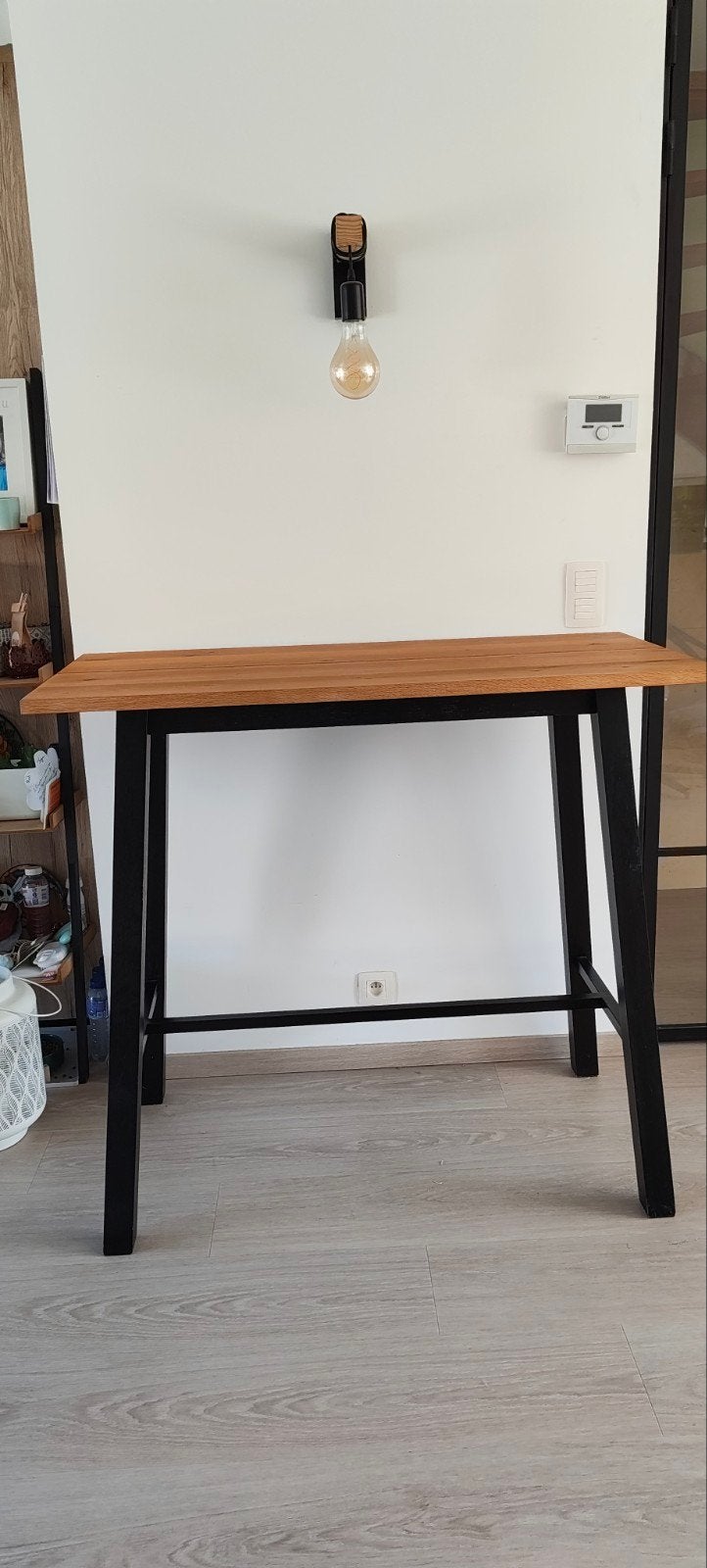Chilli bartafel in geolied wild eiken decor, Huis en Inrichting, Tafels | Statafels, Ophalen, Gebruikt