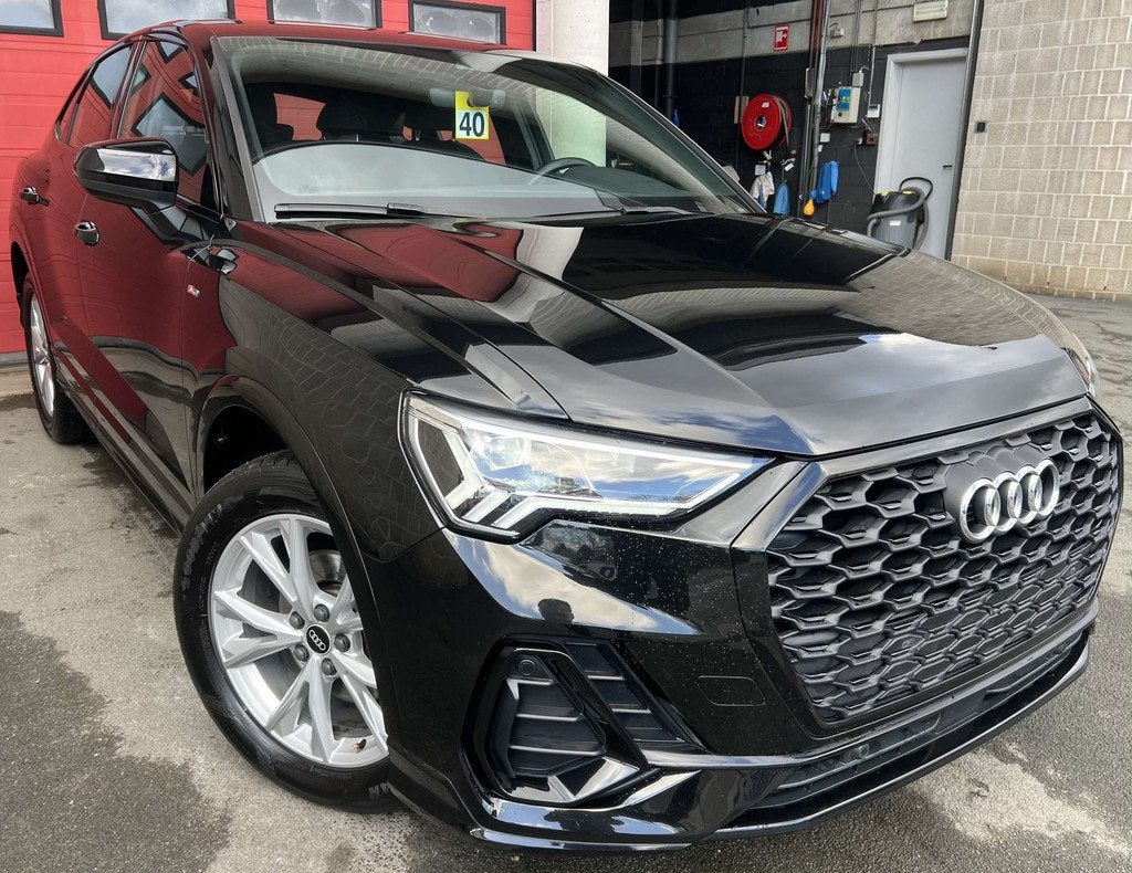Audi Q3 TFSIe Attraction S tron +CAR-PASS +NAVI +GARANTIE, Auto's, Automaat, Gebruikt, 4 cilinders, Zwart