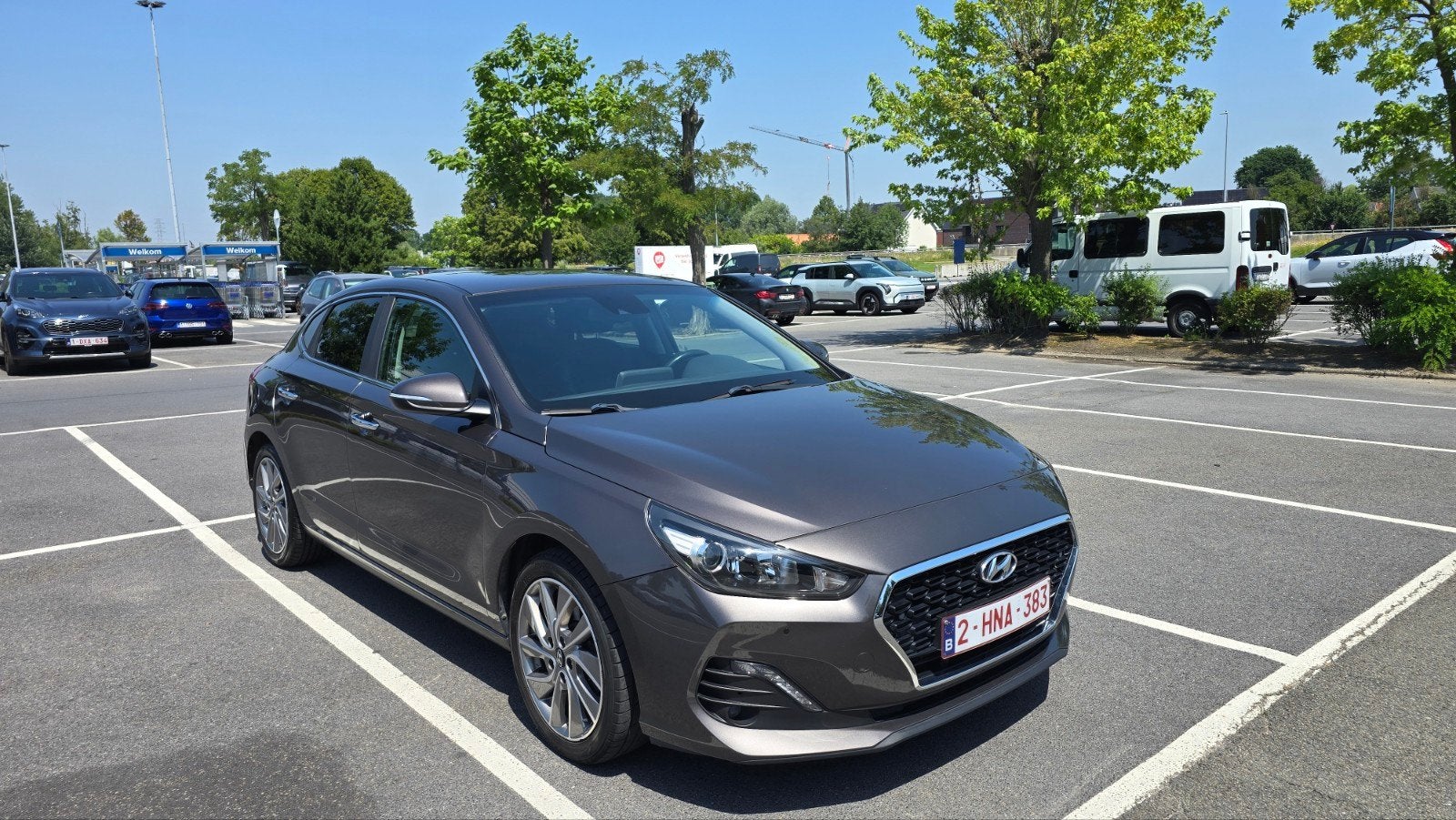 Hyundai i30 fastback, Auto's, Hyundai, Voorwielaandrijving, Euro 6, 4 cilinders, Bruin