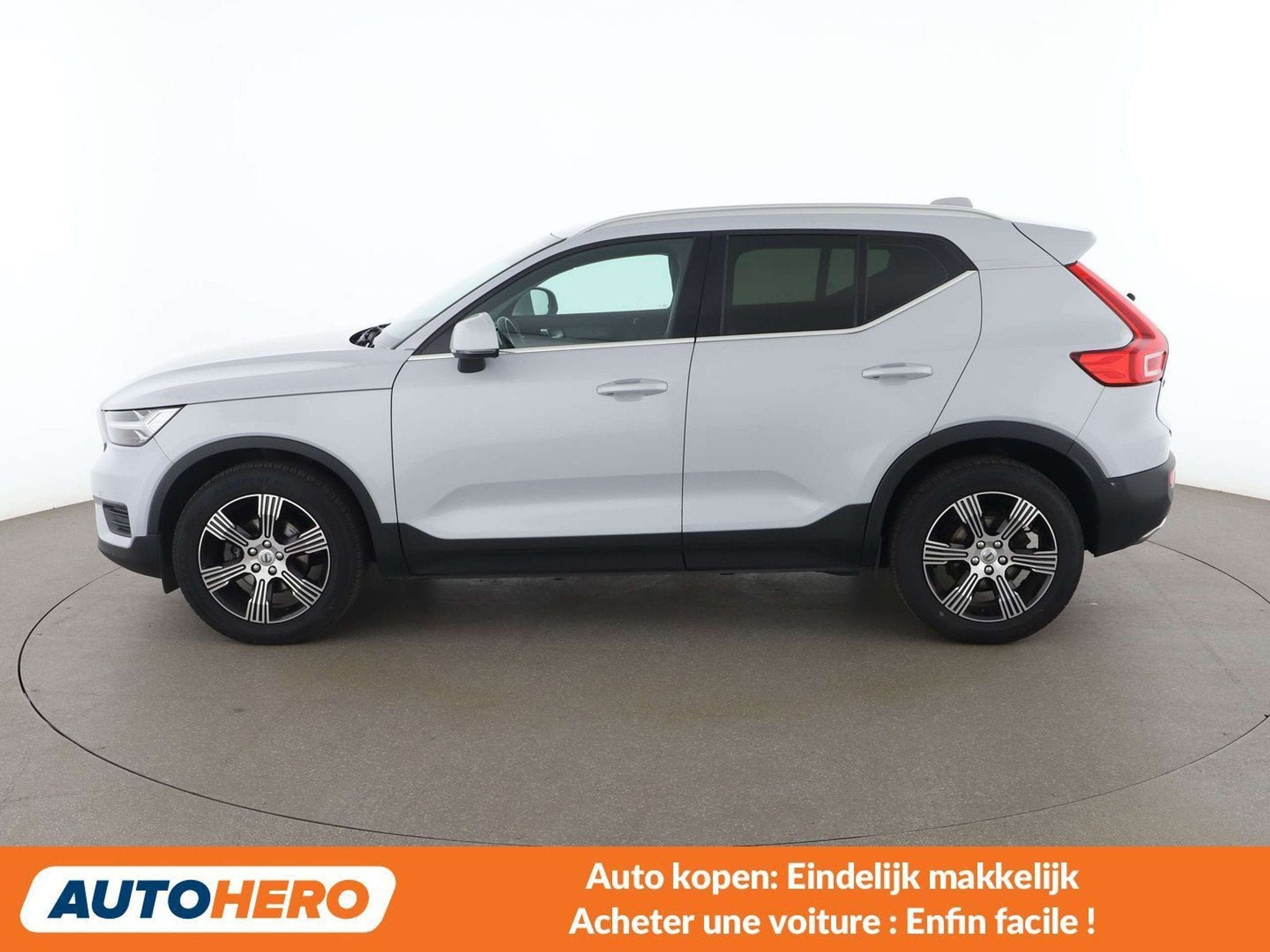 Volvo XC40 1.5 Inscription 2WD (automatique), Autos, Cuir, Achat, Euro 6, Autres carburants