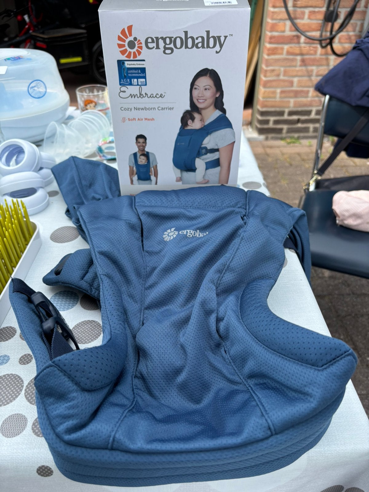 Ergobaby embrace, Kinderen en Baby's, Babydragers en Draagdoeken, Ophalen, Zo goed als nieuw
