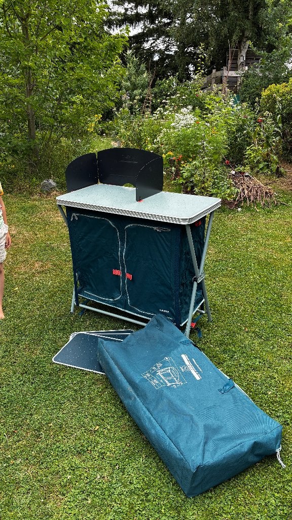 Decathlon Camping keuken, Caravanes & Camping, Meubles de camping, Enlèvement, Comme neuf, Armoire de camping