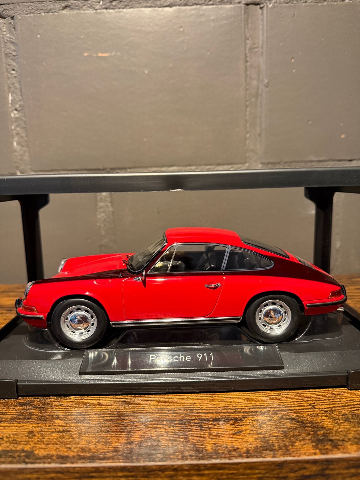 1968 Porsche 911 L 1 of 1000, Hobby & Loisirs créatifs, Voitures miniatures | 1:18, Enlèvement, Comme neuf, Norev